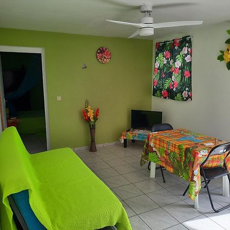 La Casa Binecha Avec Jacuzzi Βίλα Baillif Εξωτερικό φωτογραφία