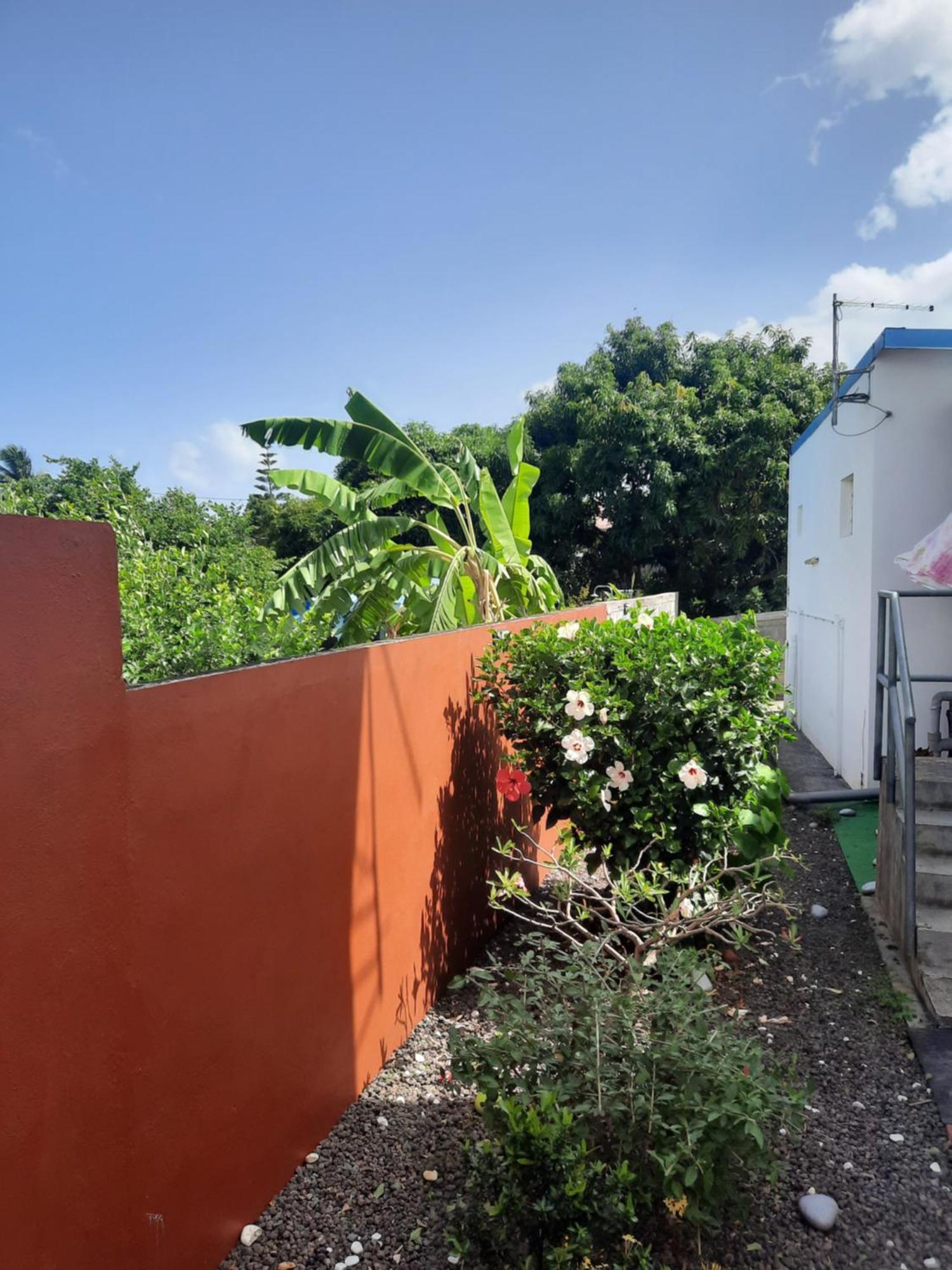 La Casa Binecha Avec Jacuzzi Βίλα Baillif Εξωτερικό φωτογραφία