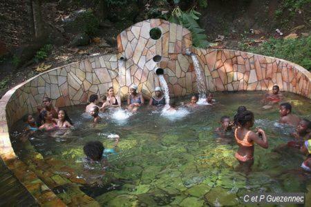 La Casa Binecha Avec Jacuzzi Βίλα Baillif Εξωτερικό φωτογραφία